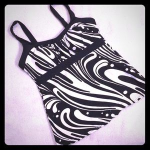 ZeroXposur tankini bathing suit top. Black & White